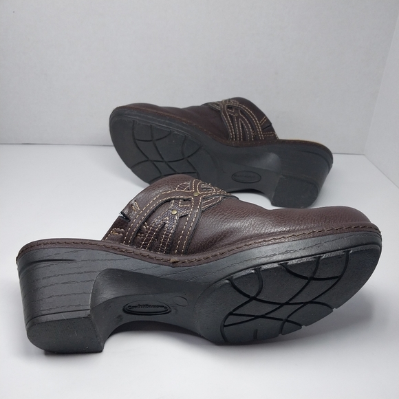 Croft & Barrow Ortholite Damebrown Sz 7 M Faux Leather Brown Slip on Clog Shoes - Picture 12 of 12